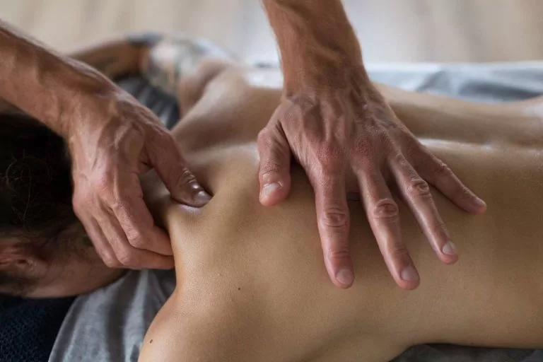 Как часто нужно делать лечебный массаж?